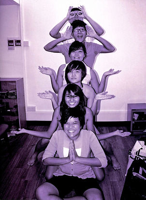 Roulette cast_1 a.jpg