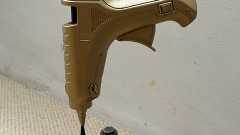 The Club with the golden Gun