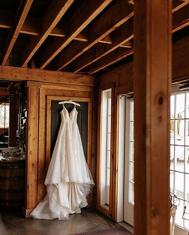 Rustic barn wedding venue in Dry Ridge Kentucky with chandeliers