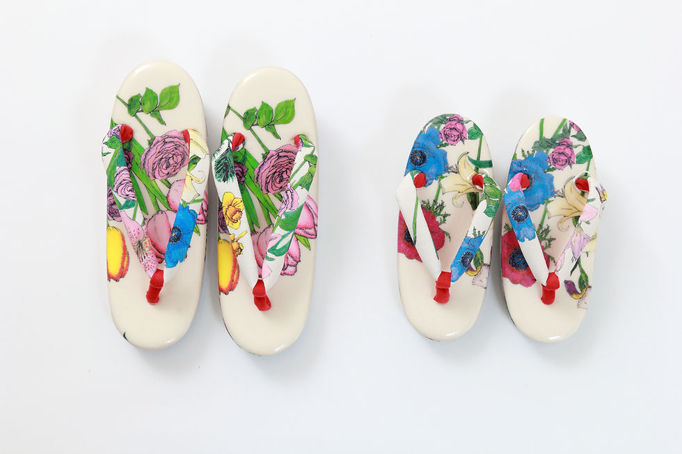 サムネイル： 【レンタル】3歳七五三Gardenアイボリー翡翠子供着物セット