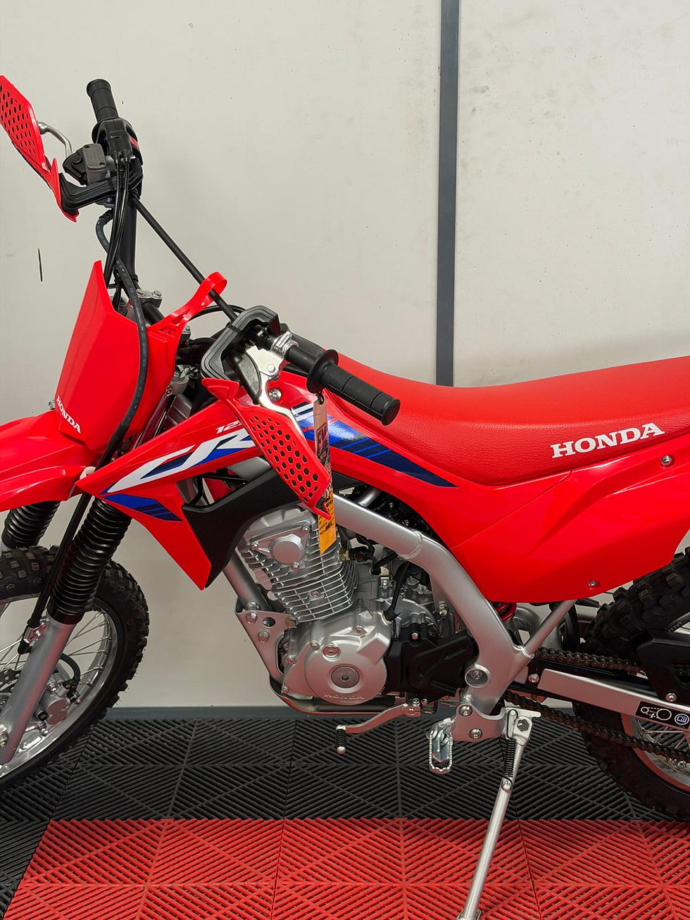 Miniatura: HONDA CRF 125