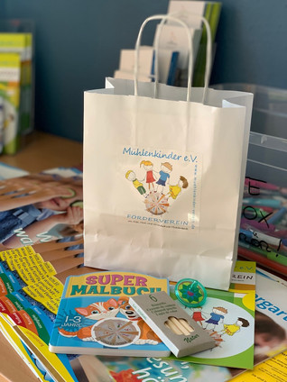 "Willkommens-Tütchen" für die KiTa Kinder