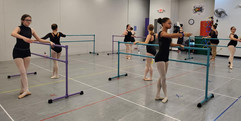 senior ballet class.jpeg