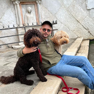 Alfas Ivanauskas: „Šunys – tarsi maži vaikai: ne jie atsakingi už mūsų laimę, o mes už jų"