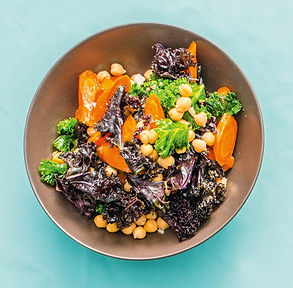 Lapinių kopūstų troškinys su avinžirniais (Receptas)