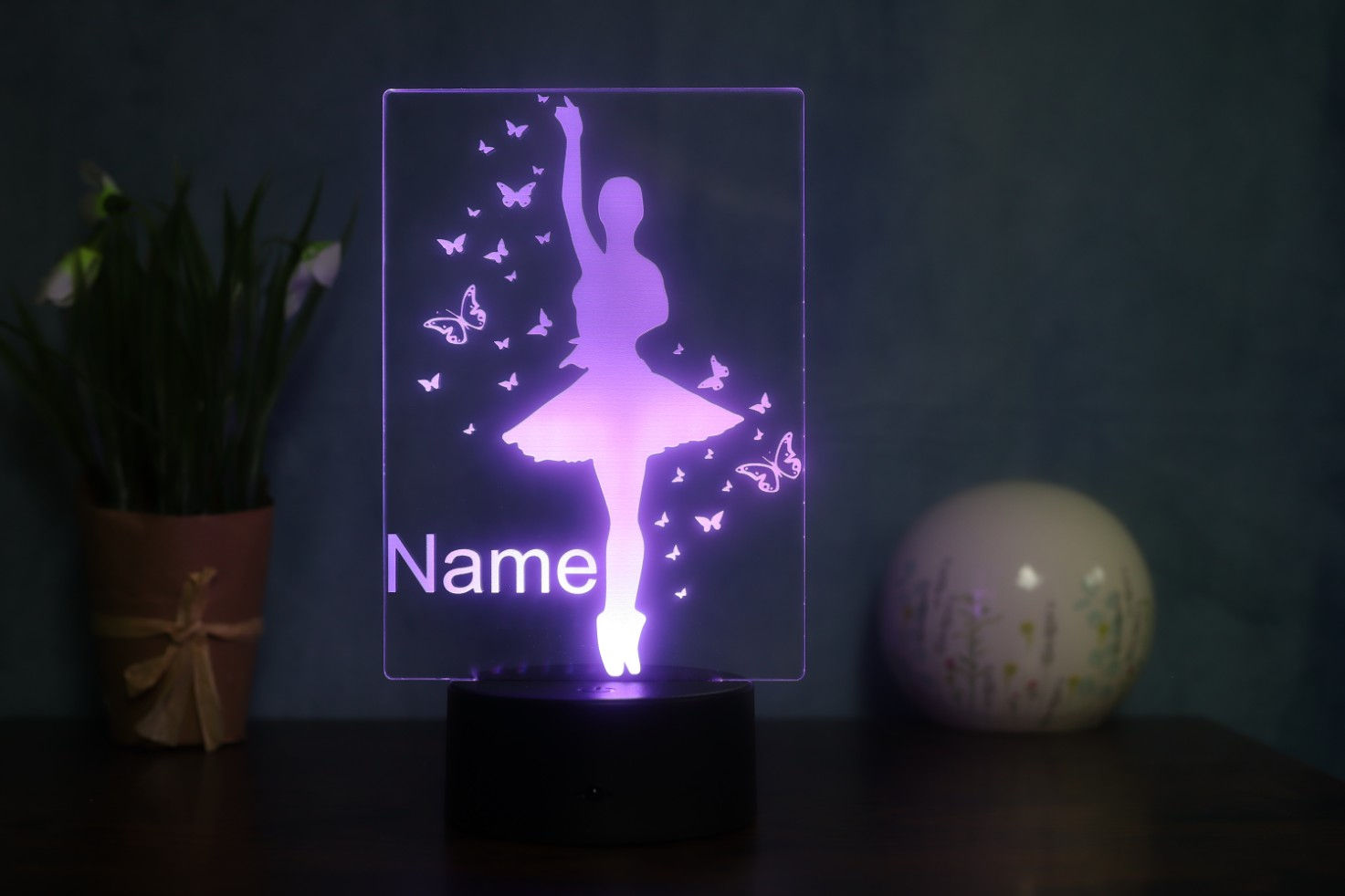 Personalisierte LED Lampe mit Ballerina Design