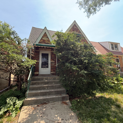 HomeTrade purchased this single-family home in Chicago’s Belmont Heights neighborhood directly from the homeowner during a pre-foreclosure situation. The property required significant repairs, and the seller completed a straightforward off-market closing prior to the scheduled sale date without undertaking renovations or listing the home publicly.