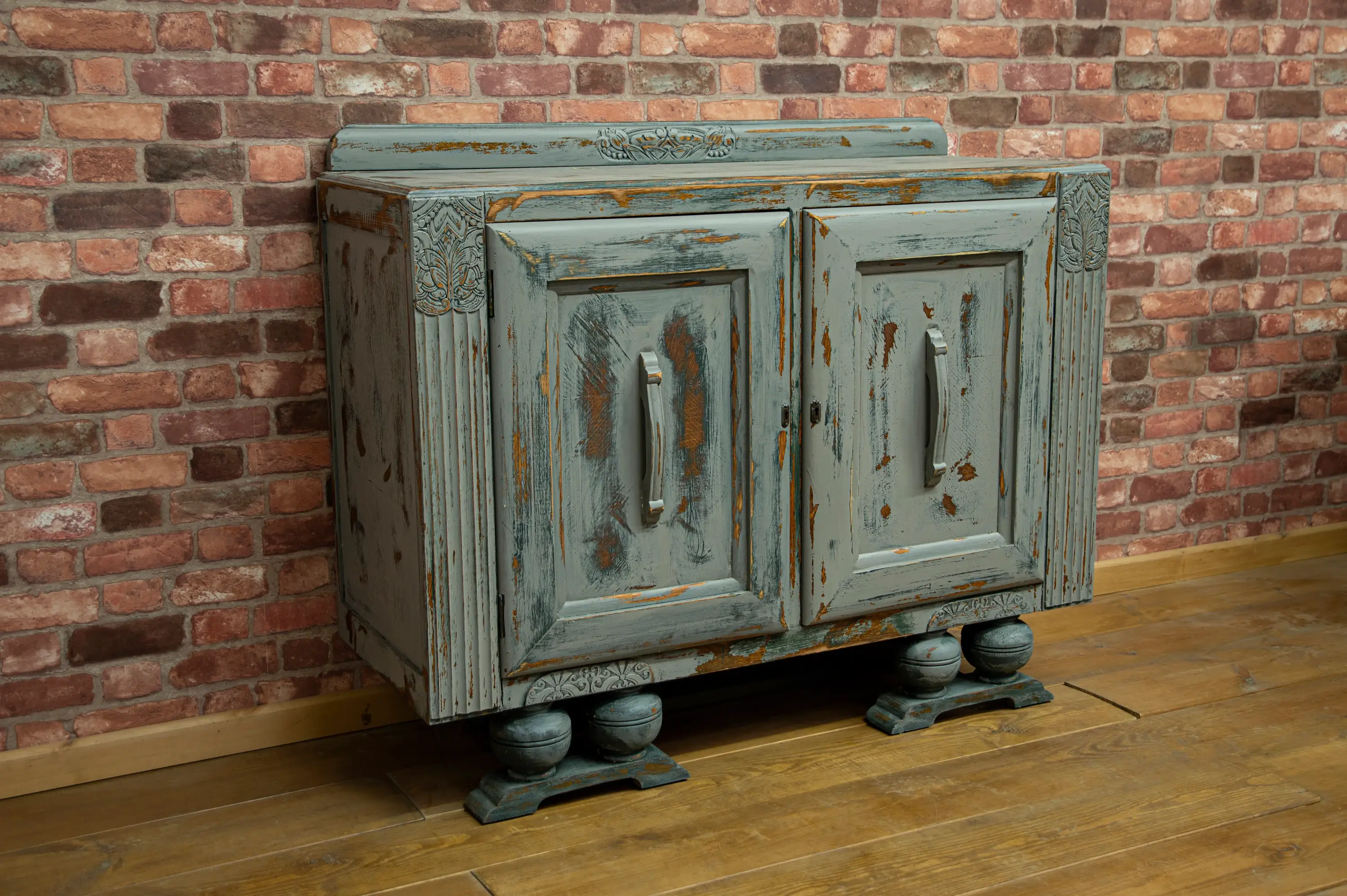 Vintage Art Deco sideboard