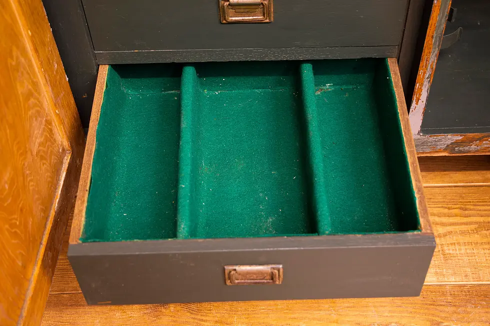 Thumbnail: Vintage Art Deco sideboard