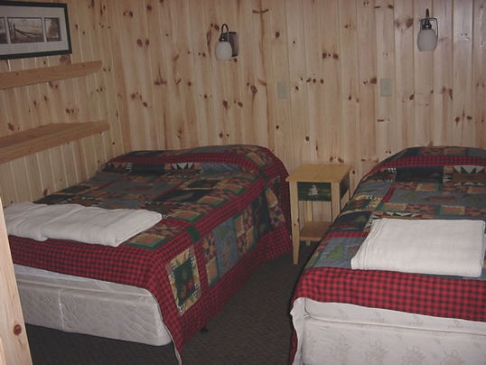 cabin 2 bedroom.jpeg