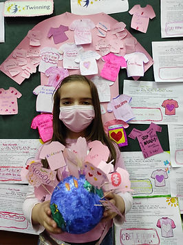 IMG-2d2e122a4a9f3e88838054a1a4958f6e-V.jpg