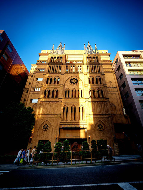 Cathédrale factice