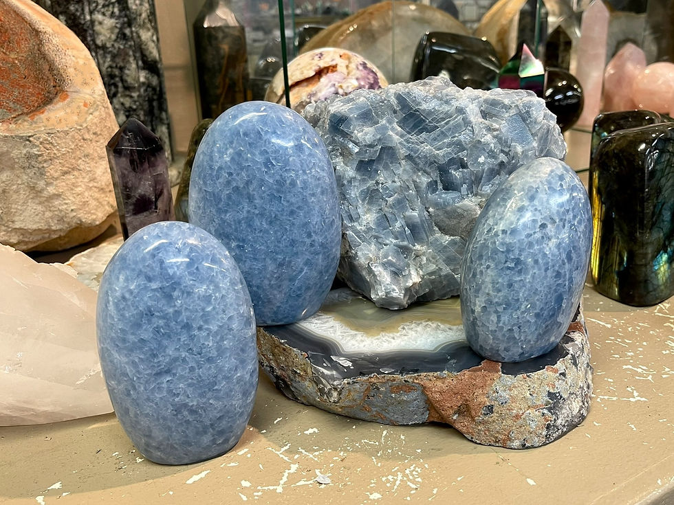 Thumbnail: Calcite Free Forms Polished