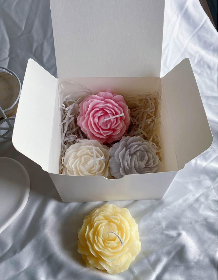 Thumbnail: Peony Soy Wax Scented Candle