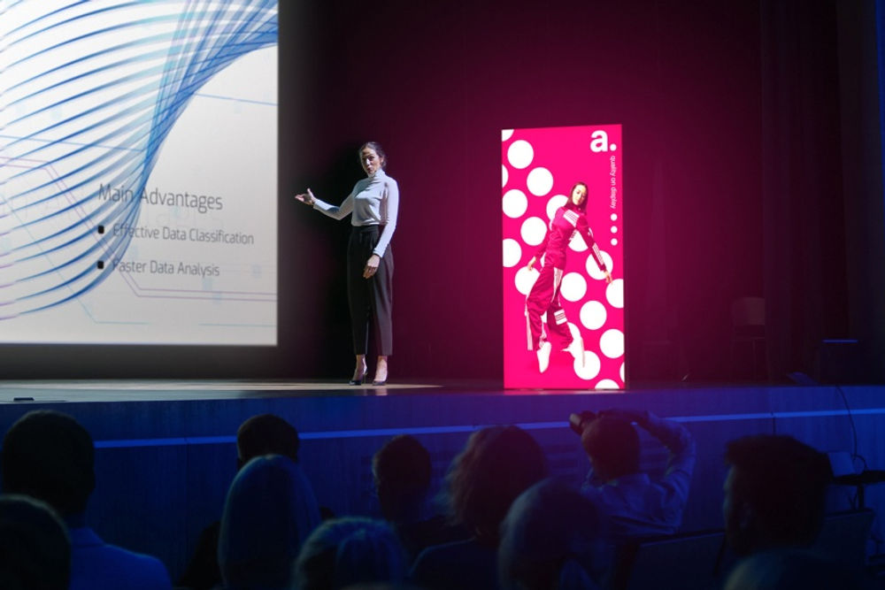 adFrame Quick 85x250 ver 2.0 w torbie na kółkach (Ohne Druck)