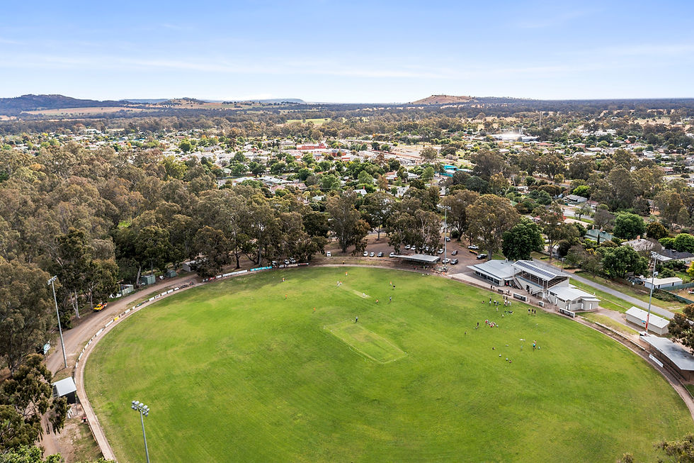 023_Open2view_ID729421-11_Weir.jpg