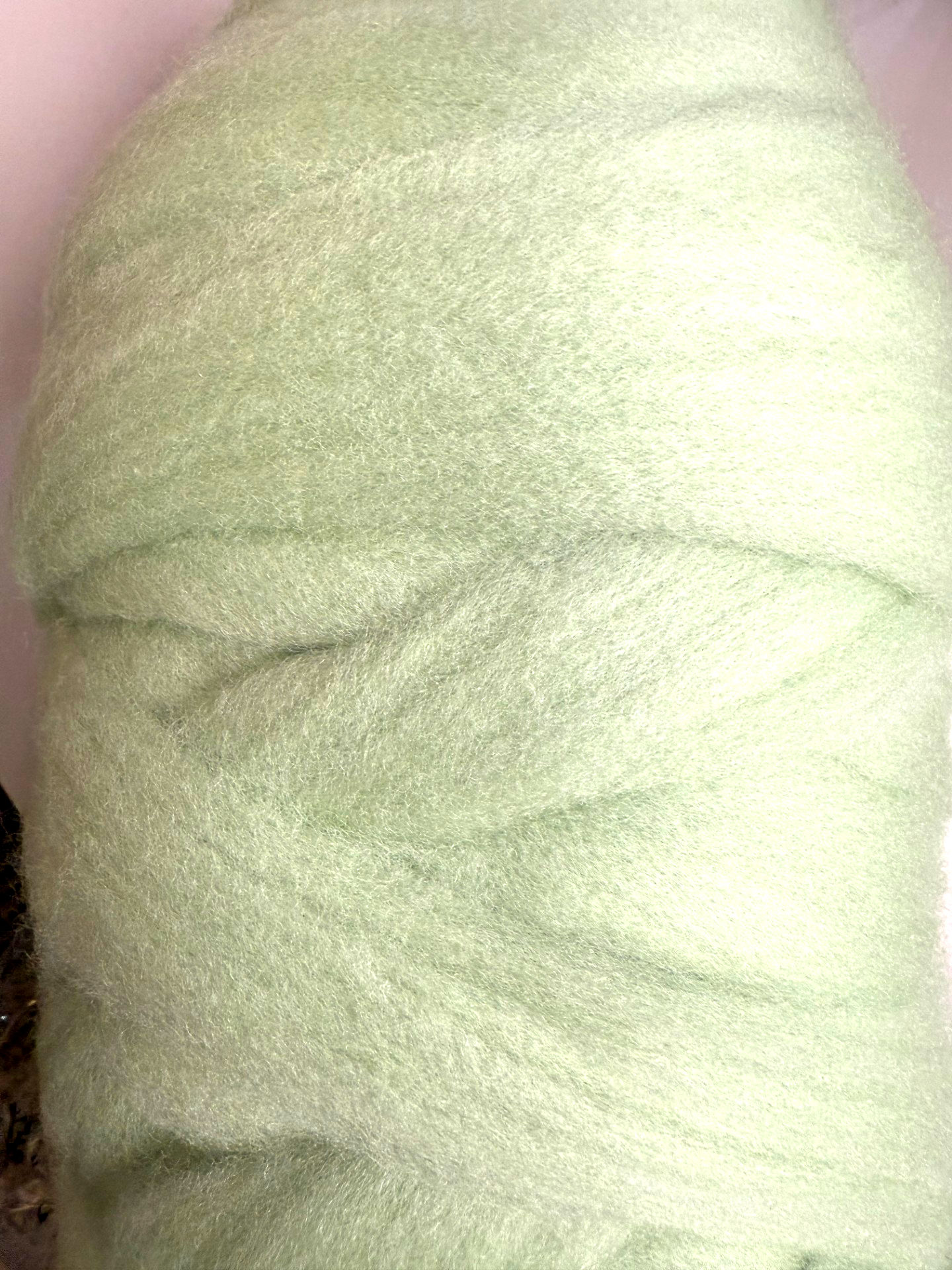 032 MERINO SLIVER MINT - 100gm BAG