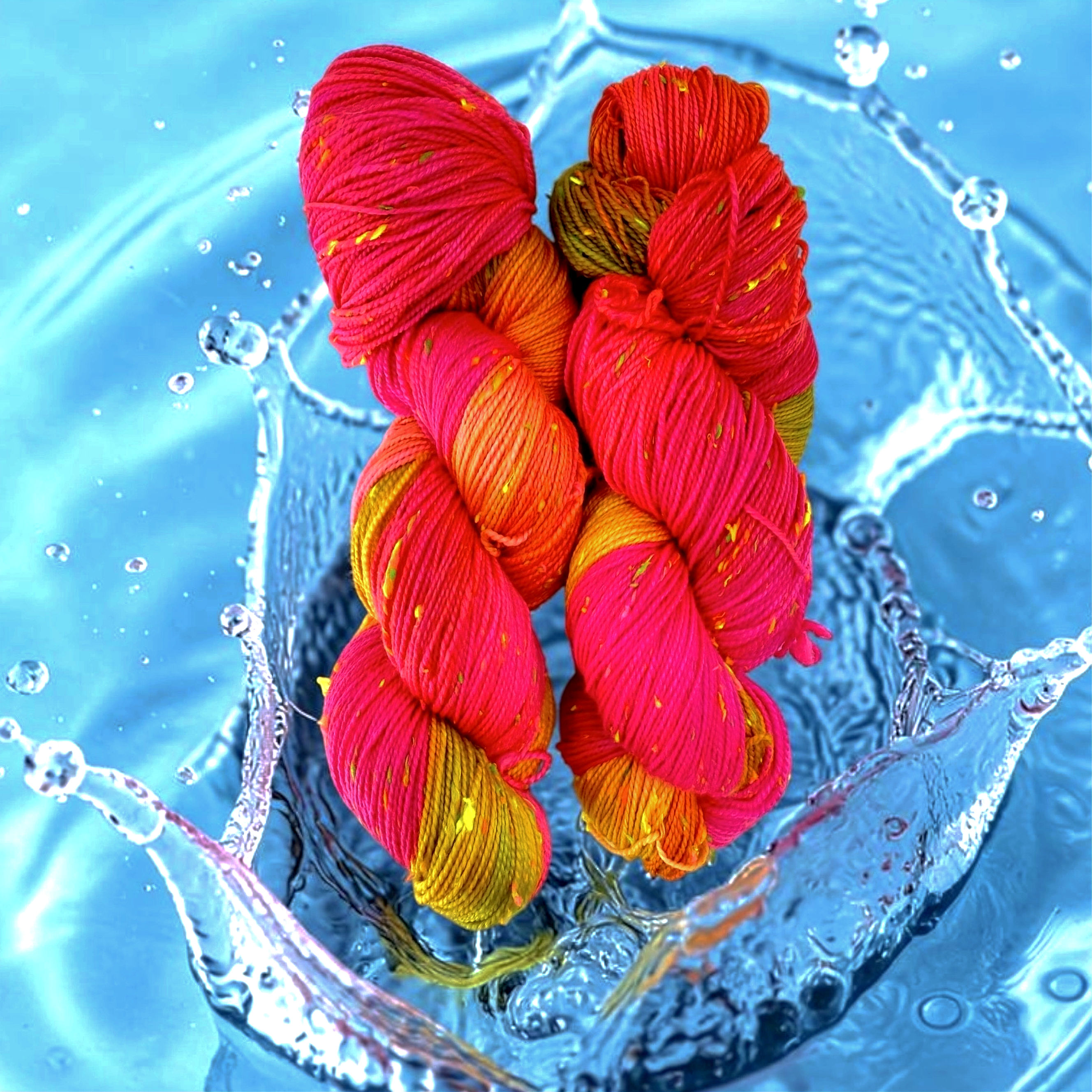 FLOWER WHISES FINGERING SOCKS