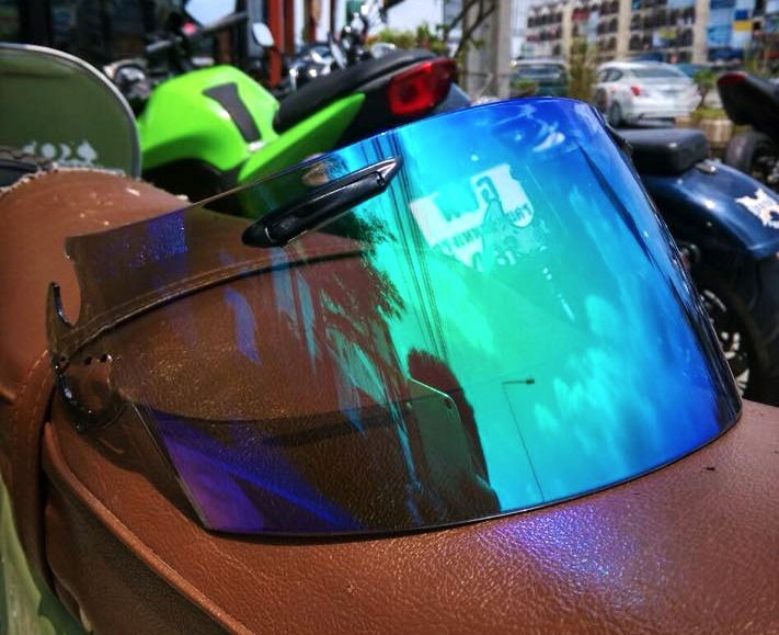 Shield Mirrorized Semi / Green