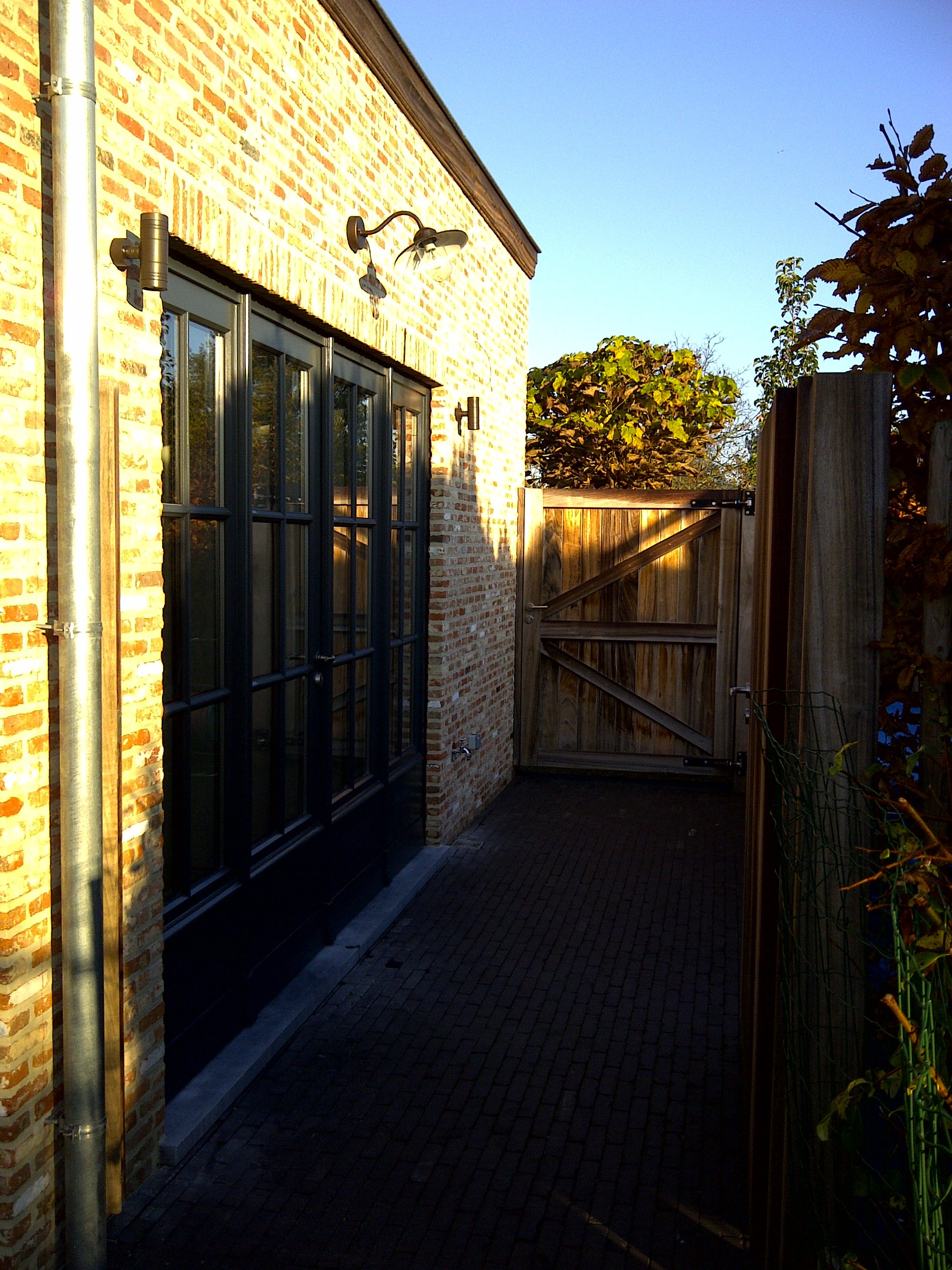 IMG-20111110-00300