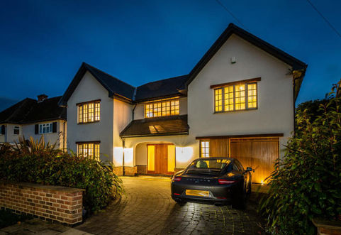 New self-build home in Edwalton, Nottingham, designed by MO Architects NG2