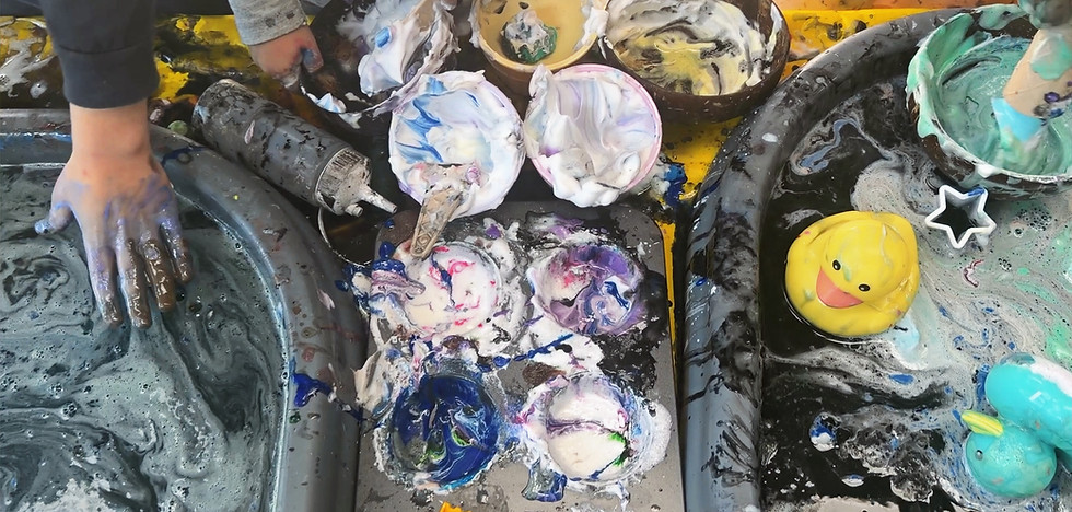 byron bay sensory play lemontree kids messy play making beautiful colours with paint shaving cream rubber ducks and toddlers