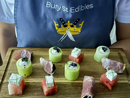 Canapes, tailored to you.