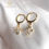Miniatura: GOLDEN REVERENCE