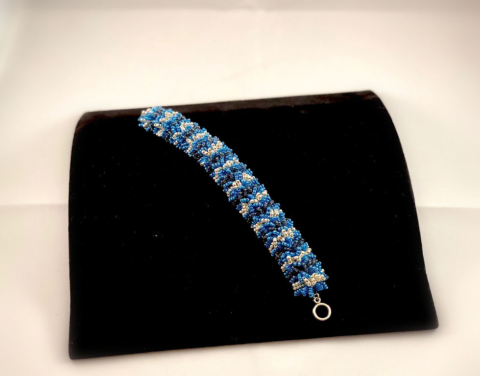 Thumbnail: Caterpillar in Blue