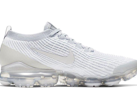 NIKE Air Vapormax Flyknit 3.0 Blanc : L'alliance Parfaite du Confort et du Style