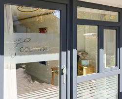 Goldsprung Eingang