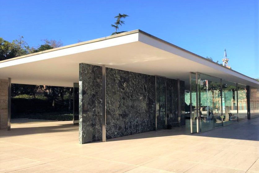 バルセロナ・パヴィリオンの空間構成の方法