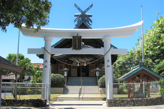 ハワイ オアフ島 ハワイ出雲大社 参拝方法 作法 ご利益 お守り アクセス方法 開門時間 ご祈祷の受付時間などについて徹底ナビ ハワイ オアフ島 ハワイ出雲大社 参拝方法 作法 ご利益 お守り アクセス方法 開門時間 ご祈祷の受付時間などについて徹底ナビ