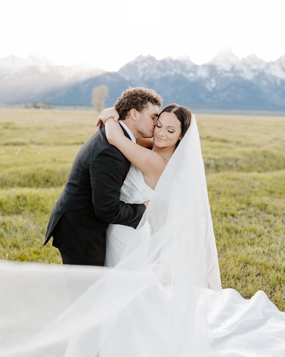 Weddings & Elopements