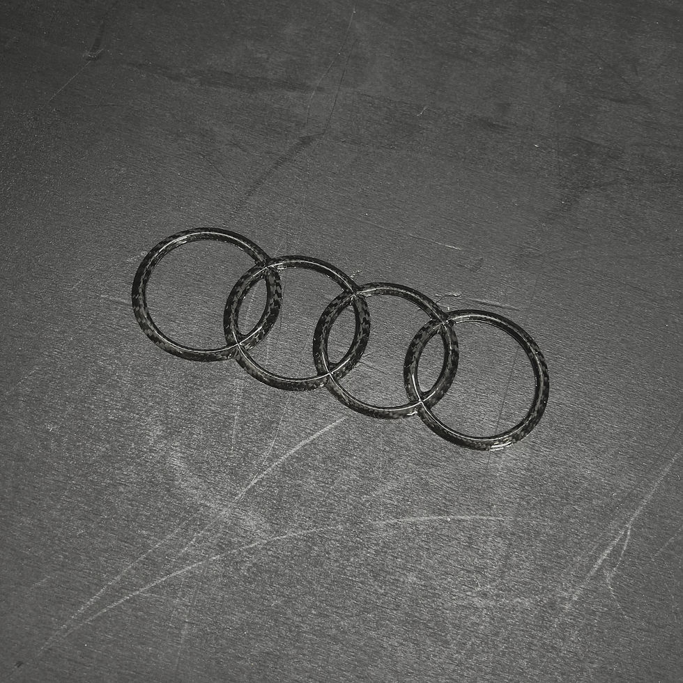 Emblem Logo Badge AUDI in Prepreg Carbon Fiber for AUDI by RSI c6