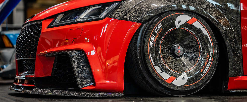 Vented Disk forged carbon fiber Wheels by RSI c6
