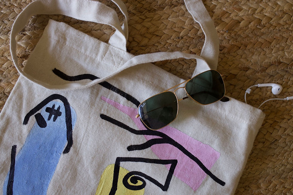 Thumbnail: Tote Bag (twisted horse)