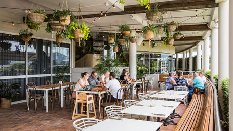 FARM TO TABLE RESTAURANTS WE LOVE