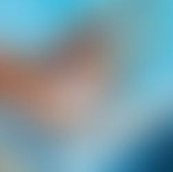 IN CONVERSATION WITH: SIMONE FROM LOUVELLE