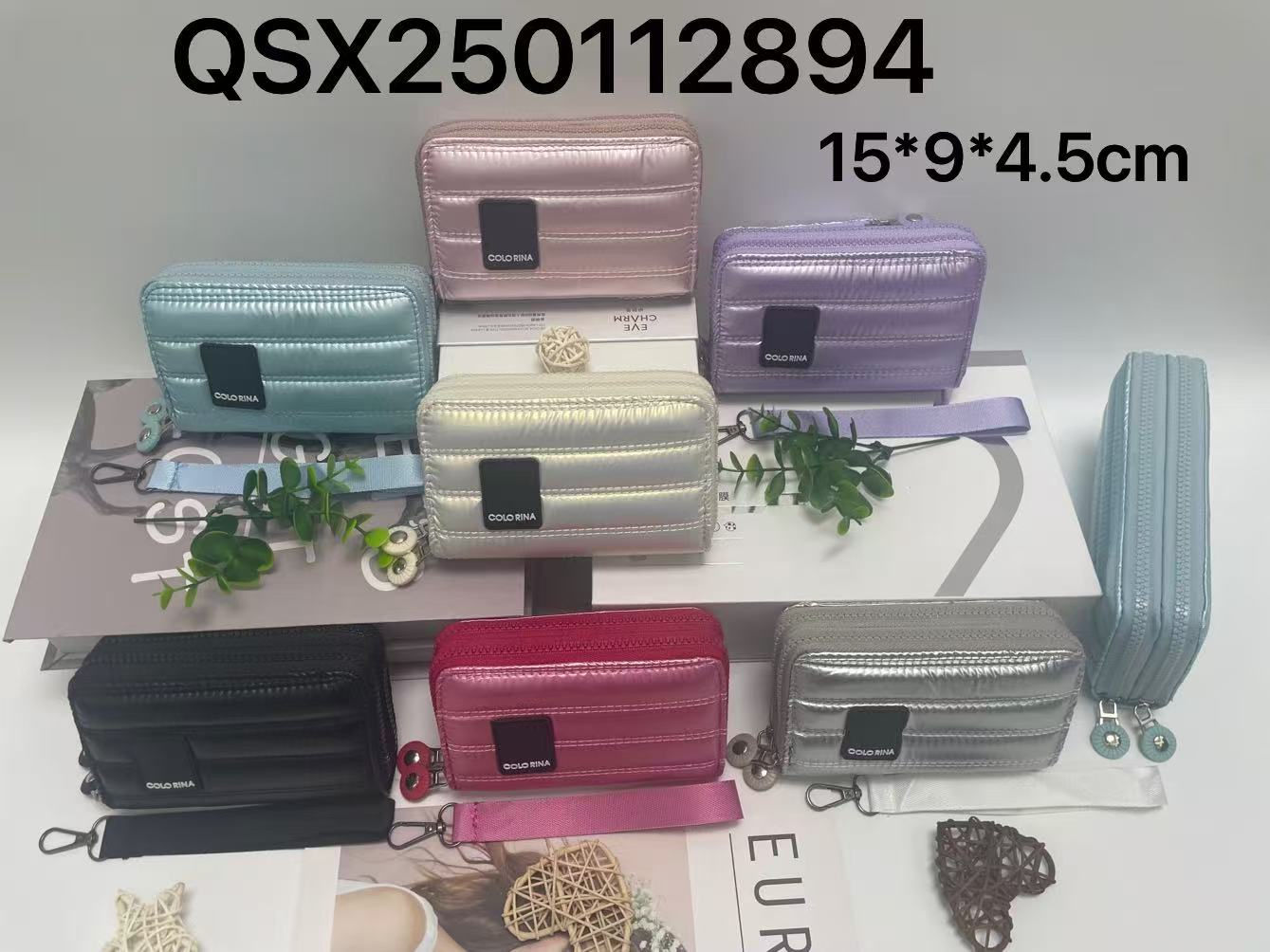 Billetera puffer doble cierre corta  QSX250112894
