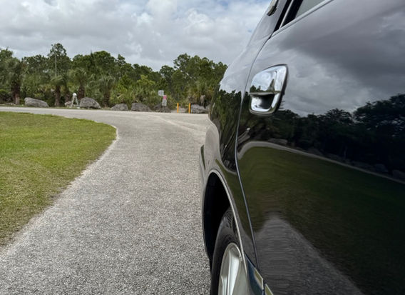Side panel view of 2000 Toyota Crown Majesta C Type VIP style JDM luxury sedan