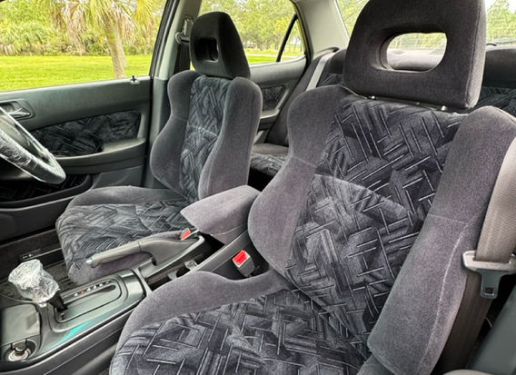 Right-hand drive 2000 Honda Torneo 2.0 VTS 4WD for sale by JDM Importer Lion JDM Imports LLC – front view of a silver sedan with a sleek, modern design, showcasing its AWD capabilities, sporty wheels, and well-maintained exterior, perfect for JDM Imports enthusiasts.