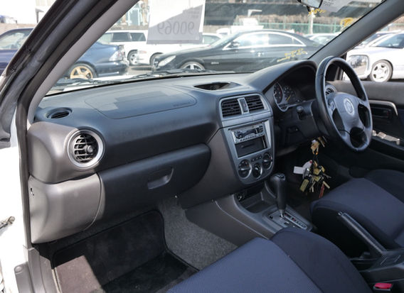 Subaru Impreza Sportswagon interior automatic clean low mileage dashboard seats