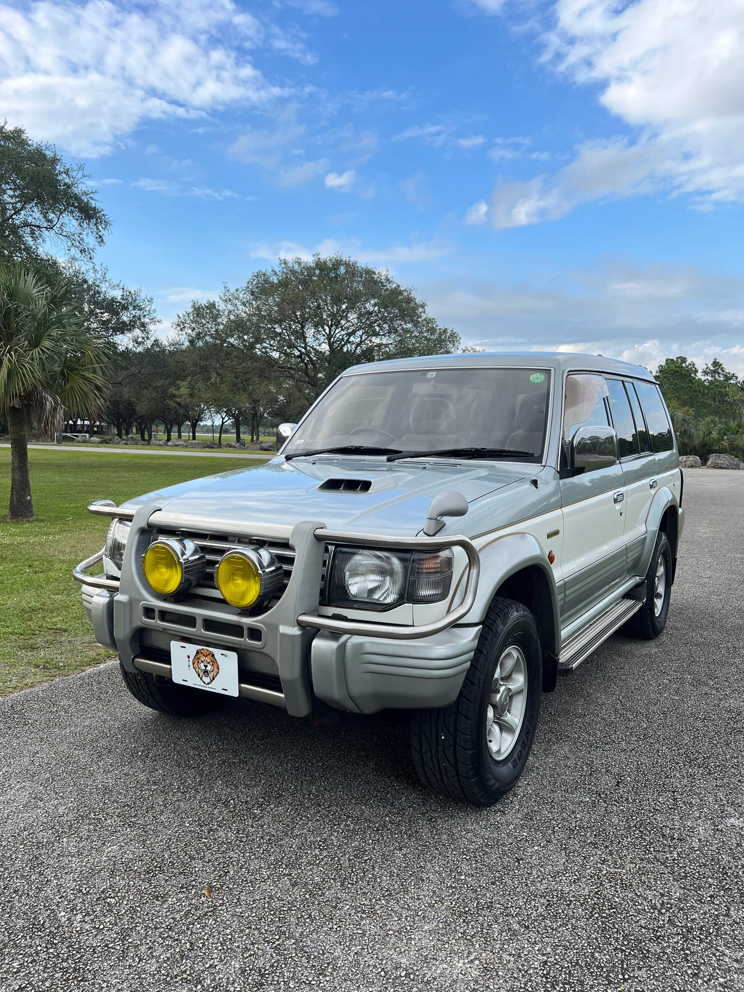 1995 Mitsubishi Pajero | Lion JDM Imports