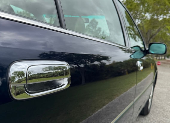 Side panel view of 2000 Toyota Crown Majesta C Type VIP style JDM luxury sedan