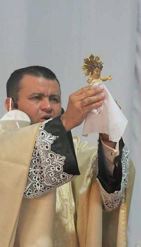 "Adiós Nicaragua mía": el mensaje de un sacerdote crítico a Ortega forzado al exilio