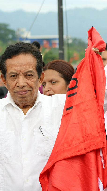 A 16 años del golpe contra su esposo, Xiomara conmemora la "resistencia" bajo la sombra del "sedesolazo"