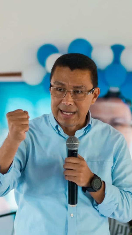 Ebal Díaz Lupián, refugiado del sandinismo en Nicaragua, es requerido por la Fiscalía de Honduras. Su nacionalidad es el impedimento