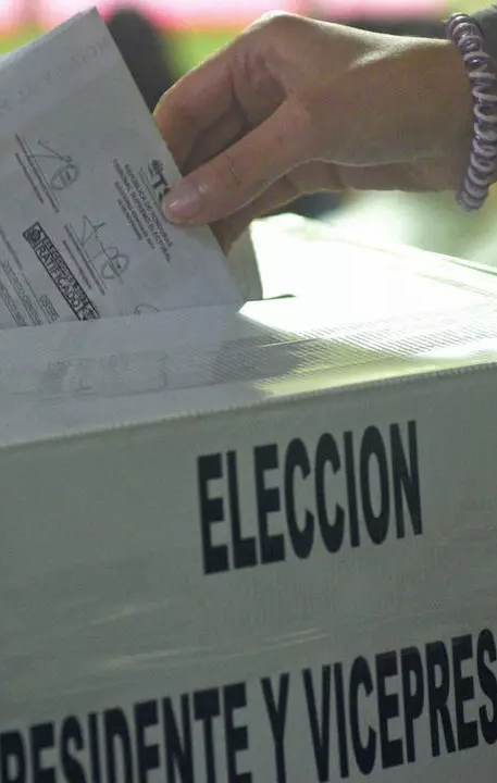 Convocatoria a elecciones primarias en Honduras vaticina nueva crisis política