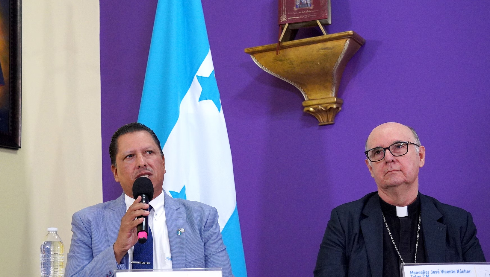 Gobierno hondureño intensifica tensiones con sector religioso tras críticas de la Confraternidad Evangélica
